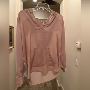 Avec Les Filles pullover v-neck hoodie long sleeved size large women’s blouse.